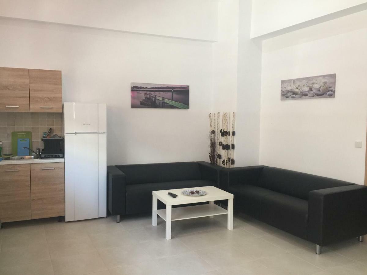 Sisifou Apartment Korinth Exterior foto